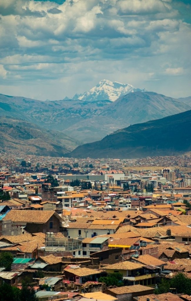The city of Cusco below the Andes