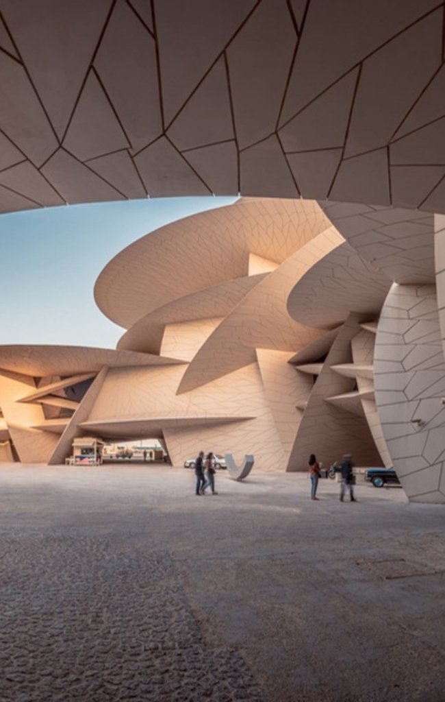 The curved disc architecture of the National Museum of Qatar