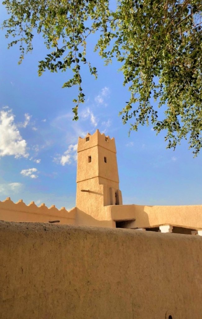 A historic mud-brick tower in Diriyah