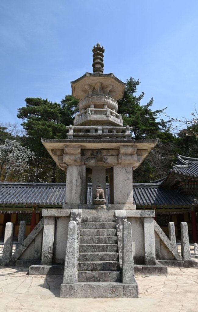The stone pagoda at Bulguksa Temple in Gyeongju