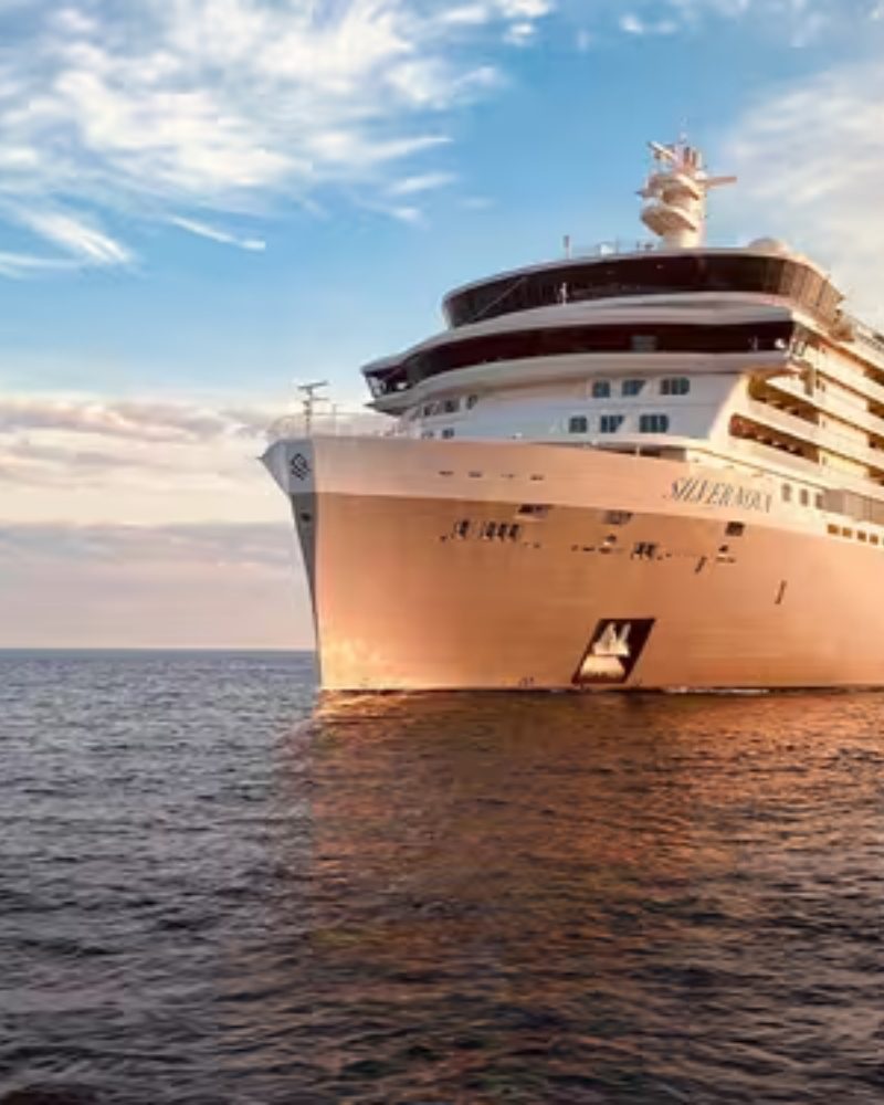 Silversea’s Silver Nova at sea